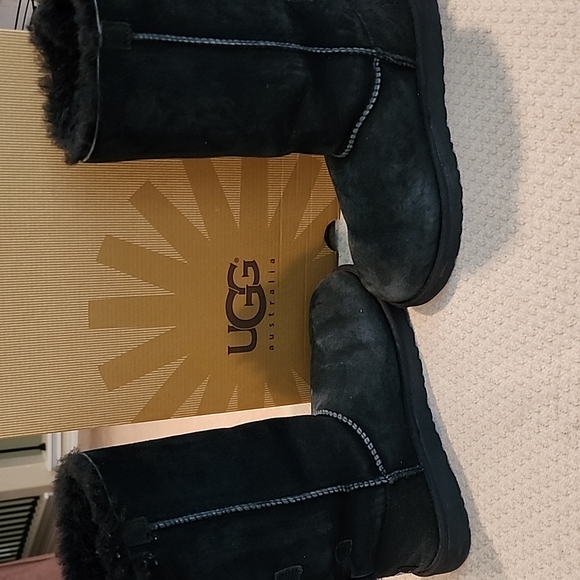 UGG K Bailey Bow Tall Boots - Picture 5 of 16